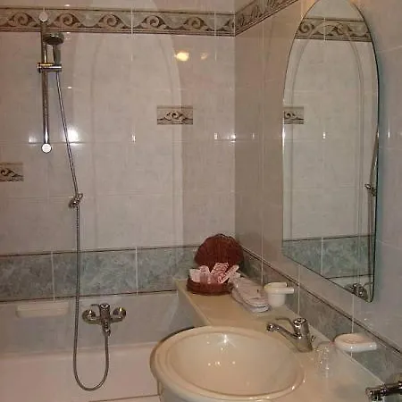 Hotel Flower Novi Ligure
